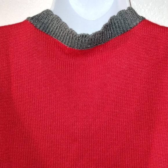 ROBERTA DI CAMERINO Sweater Vest Red Gray Flower Embroidery sz XS - Picture 12 of 16